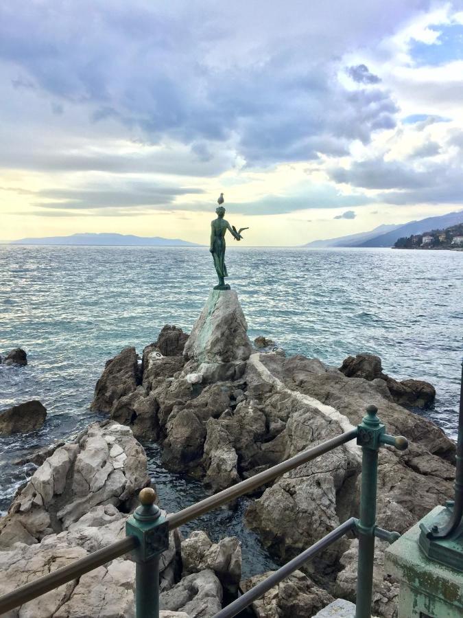Apartments Villa Ida Opatija Eksteriør billede